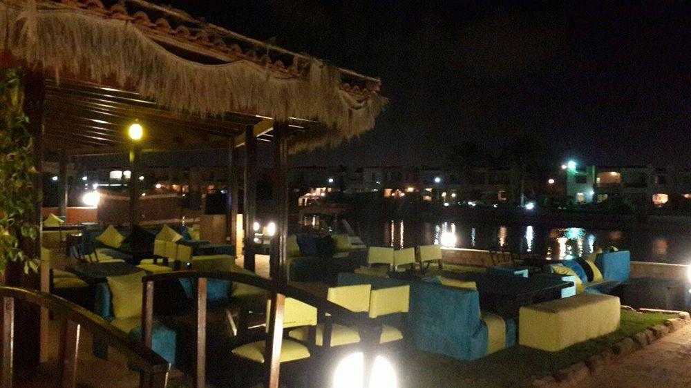 Maxim Inn Marina Lake View El Alamein Exterior photo