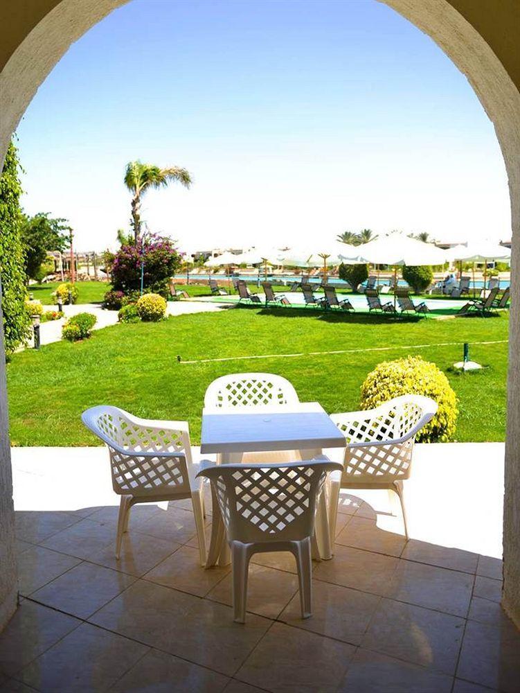 Maxim Inn Marina Lake View El Alamein Exterior photo